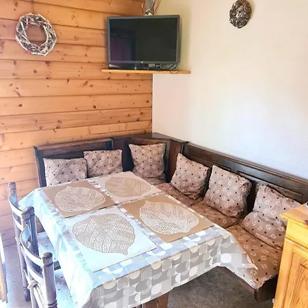 Avec Et Terrasse Apartment *