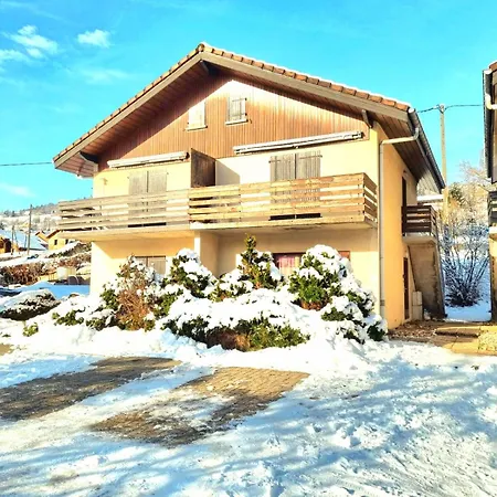 Apartman - Avec - Terrasse - Jardin- Parking - Proche Toutes Commodites Et - Calme - Lisiere De Foret *