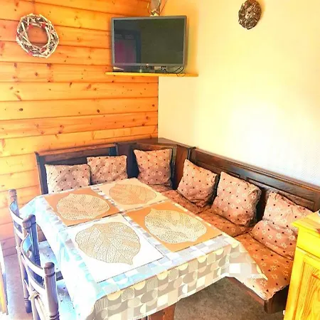 Apartman - Avec - Terrasse - Jardin- Parking - Proche Toutes Commodites Et - Calme - Lisiere De Foret *
