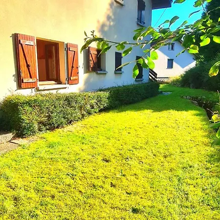 - Avec - Terrasse - Jardin- Parking - Proche Toutes Commodites Et - Calme *