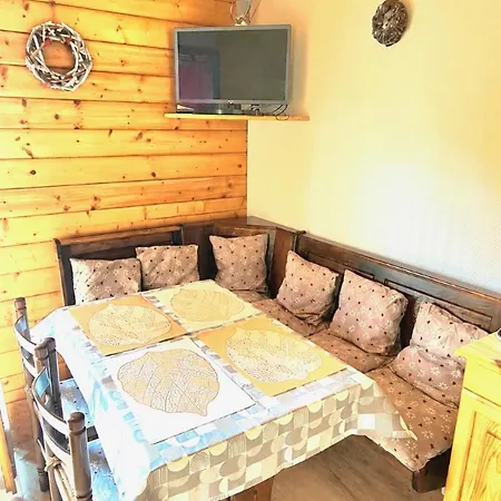 Apartman - Avec - Terrasse - Jardin- Parking - Proche Toutes Commodites Et - Calme - Lisiere De Foret